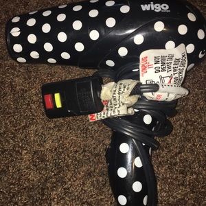 Blow dryer